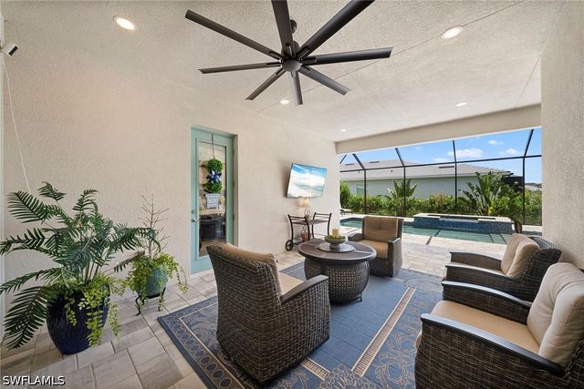 9088 Wisteria WAY, Naples, FL 34114