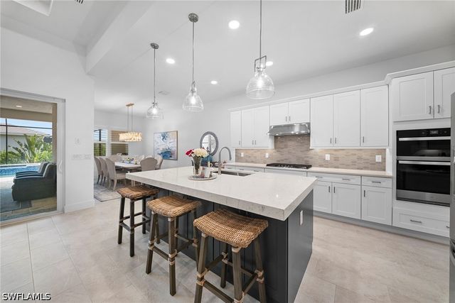 9088 Wisteria WAY, Naples, FL 34114