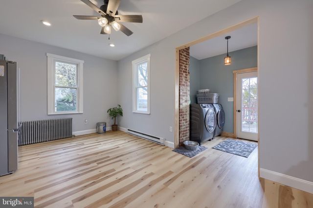 205 E MAIN ST, Terre Hill, PA 17581