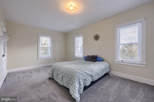 205 E MAIN ST, Terre Hill, PA 17581