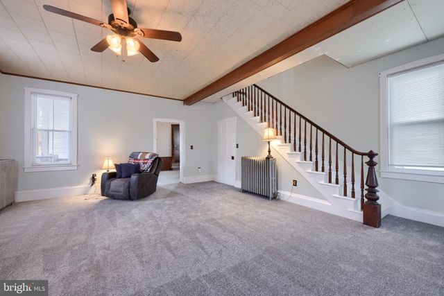 205 E MAIN ST, Terre Hill, PA 17581