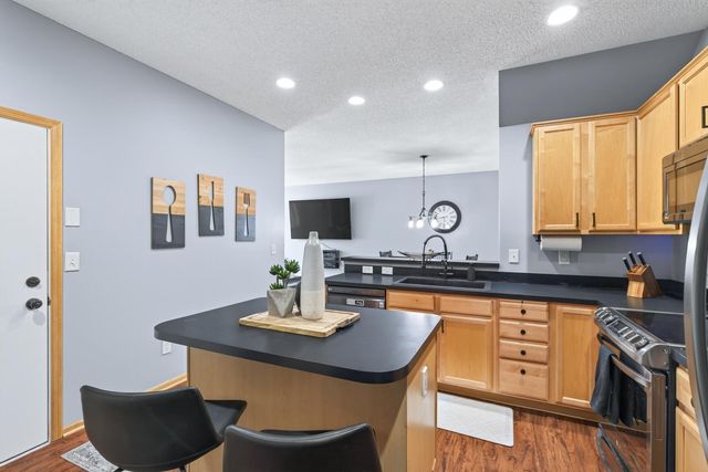 19506 Blue Jay Court 2, Farmington, MN 55024
