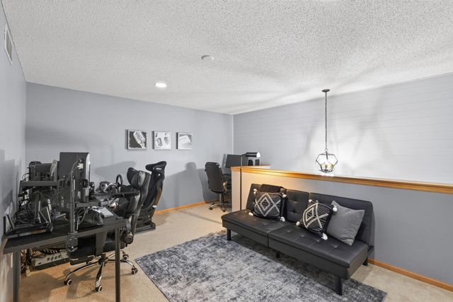19506 Blue Jay Court 2, Farmington, MN 55024