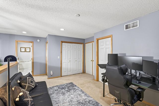 19506 Blue Jay Court 2, Farmington, MN 55024