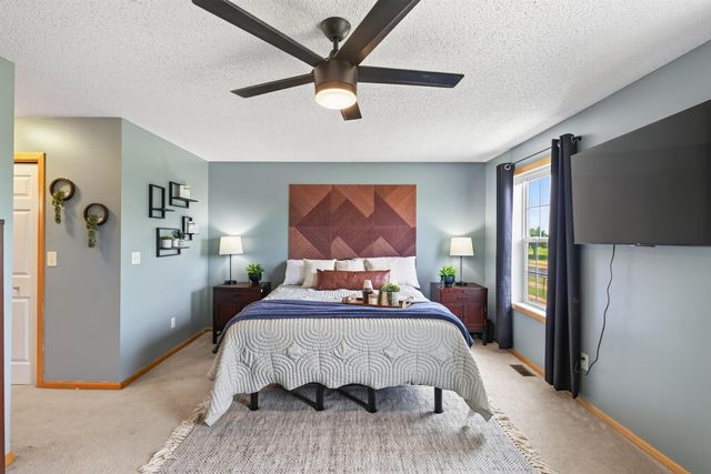 19506 Blue Jay Court 2, Farmington, MN 55024