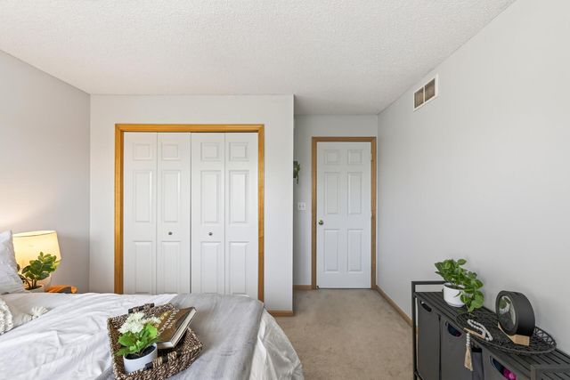 19506 Blue Jay Court 2, Farmington, MN 55024