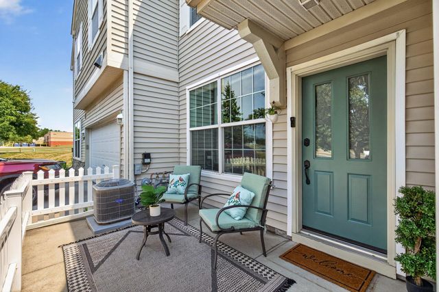 19506 Blue Jay Court 2, Farmington, MN 55024