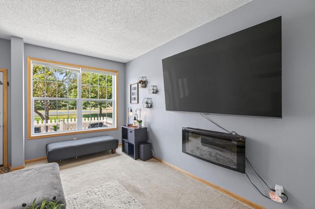 19506 Blue Jay Court 2, Farmington, MN 55024