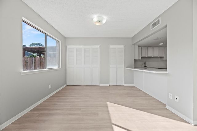 2212 Shadowdale Drive 358, Houston, TX 77043