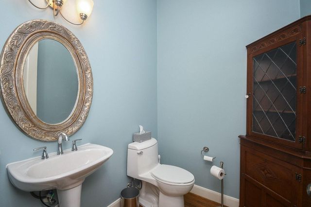 3322 Crosspark Place, Houston, TX 77007