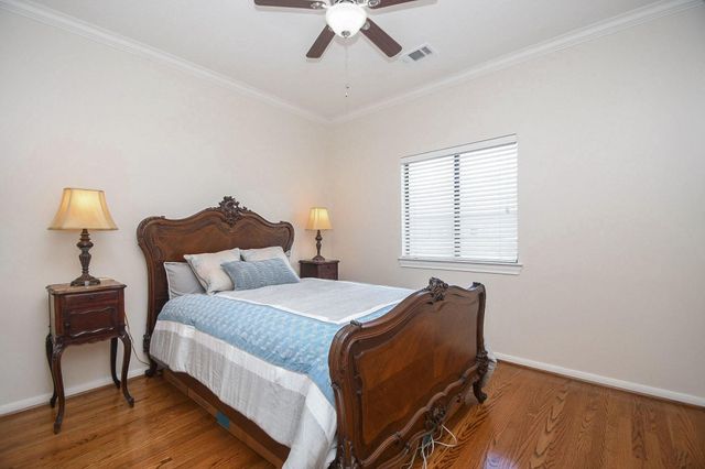 3322 Crosspark Place, Houston, TX 77007