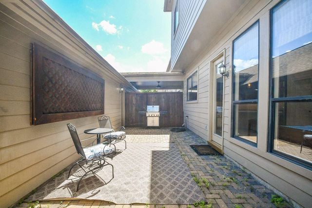 3322 Crosspark Place, Houston, TX 77007