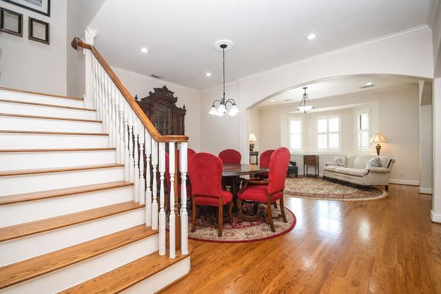 3322 Crosspark Place, Houston, TX 77007