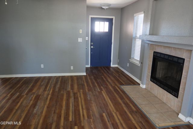5732 GREEN CASTLE Road, El Paso, TX 79932