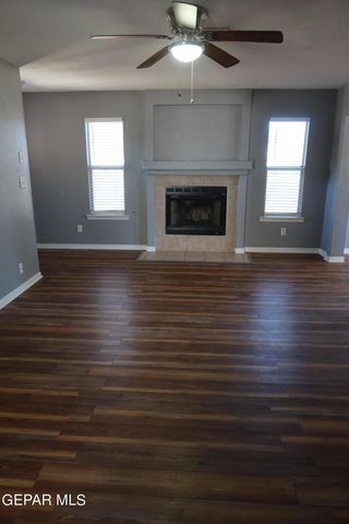 5732 GREEN CASTLE Road, El Paso, TX 79932