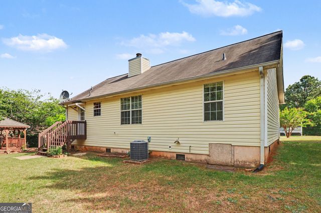 108 Ravenwood Lane, Rockmart, GA 30153