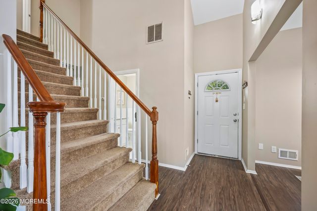 109 Kentucky Way, Freehold, NJ 07728