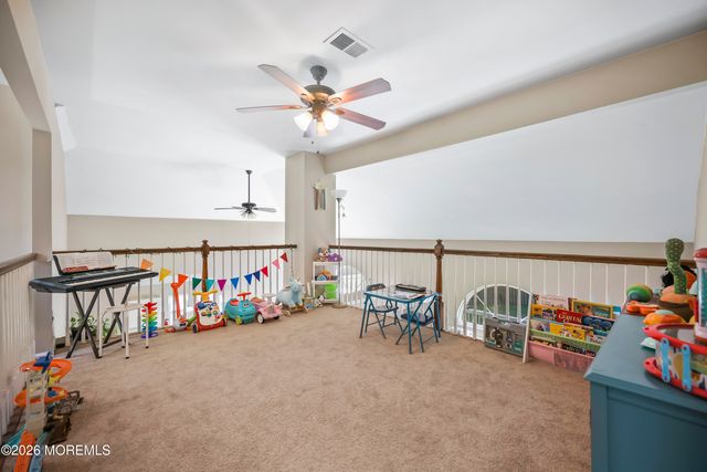 109 Kentucky Way, Freehold, NJ 07728
