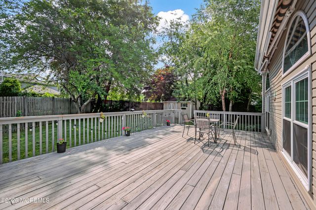 109 Kentucky Way, Freehold, NJ 07728