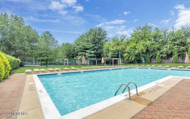 109 Kentucky Way, Freehold, NJ 07728