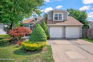 109 Kentucky Way, Freehold, NJ 07728