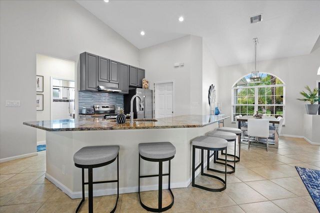 13866 Geranium Place, Wellington, FL 33414