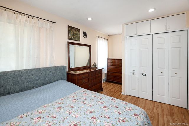 110 Franklin Avenue, East Northport, NY 11731