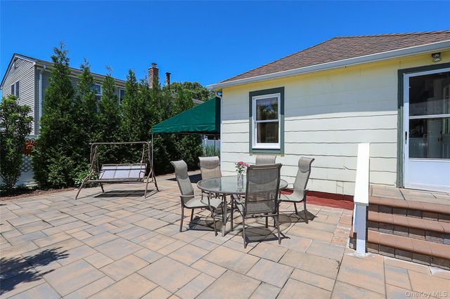 110 Franklin Avenue, East Northport, NY 11731