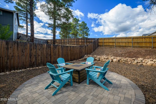17 E Tranquil Lane, Flagstaff, AZ 86001