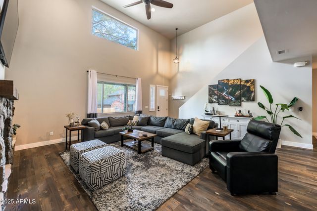 17 E Tranquil Lane, Flagstaff, AZ 86001