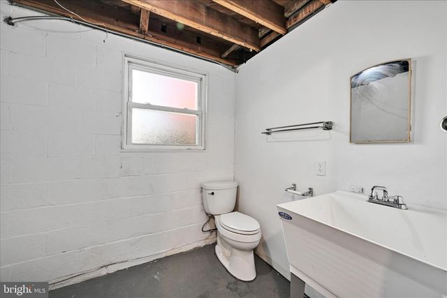 133 CONESTOGA BLVD, Lancaster, PA 17602