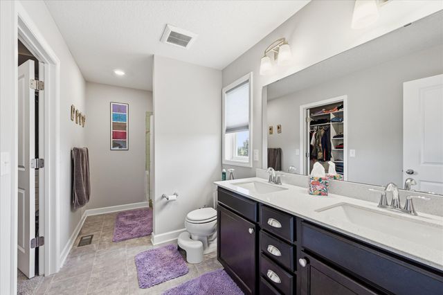 137 6th Street NW, Delano, MN 55328