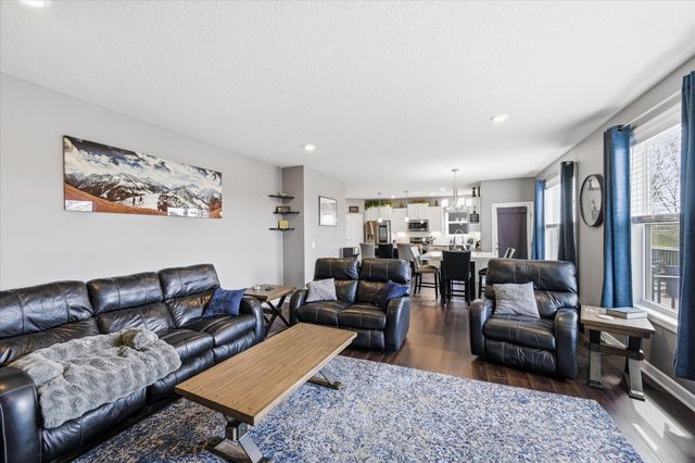 137 6th Street NW, Delano, MN 55328