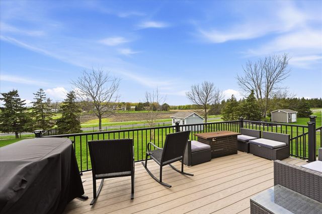 137 6th Street NW, Delano, MN 55328