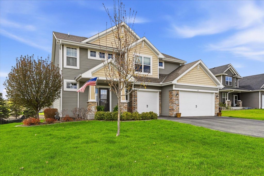 137 6th Street NW, Delano, MN 55328
