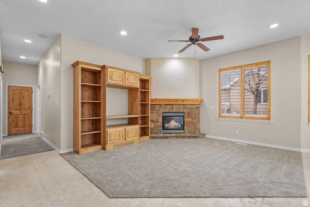 10596 S PINYON PINES CT, South Jordan, UT 84095