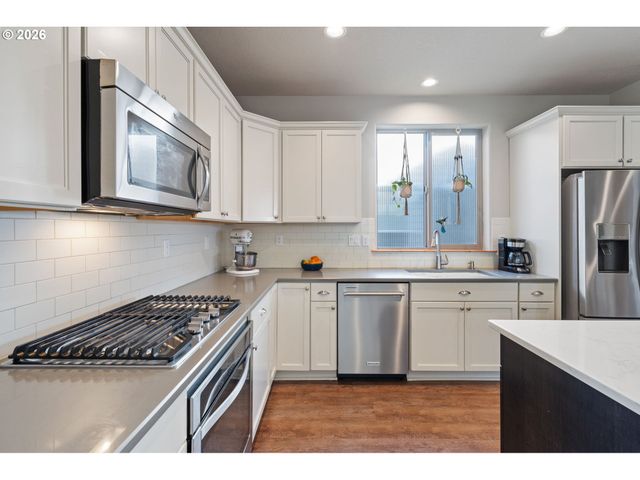 29151 Sw SAN MIGUEL Ln, Wilsonville, OR 97070