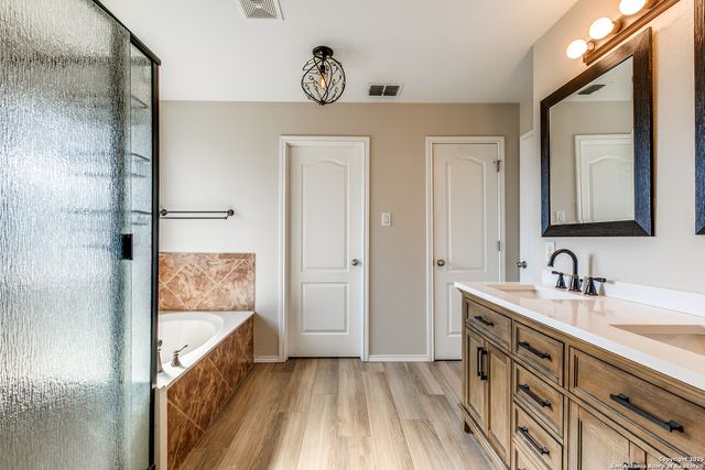 12326 Corsicana Mill, San Antonio, TX 78253