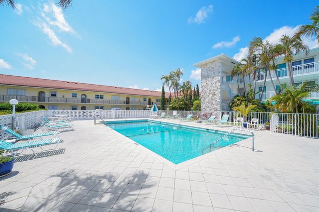 37 Yacht Club Drive Unit 202, North Palm Beach, FL 33408