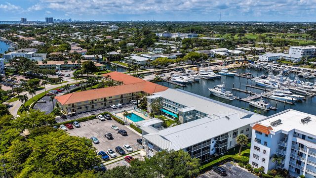 37 Yacht Club Drive Unit 202, North Palm Beach, FL 33408