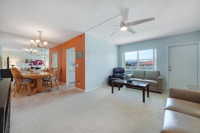 37 Yacht Club Drive Unit 202, North Palm Beach, FL 33408