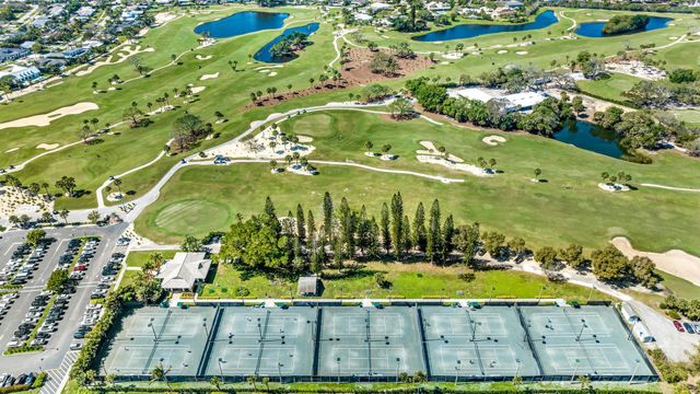 37 Yacht Club Drive Unit 202, North Palm Beach, FL 33408