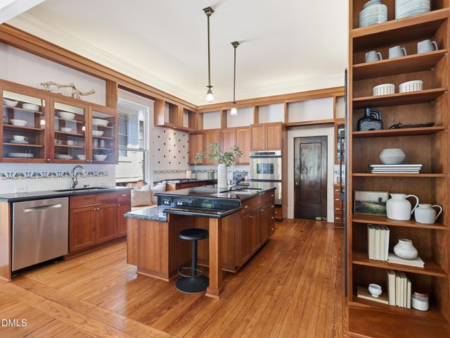127 Forest Road, Raleigh, NC 27605