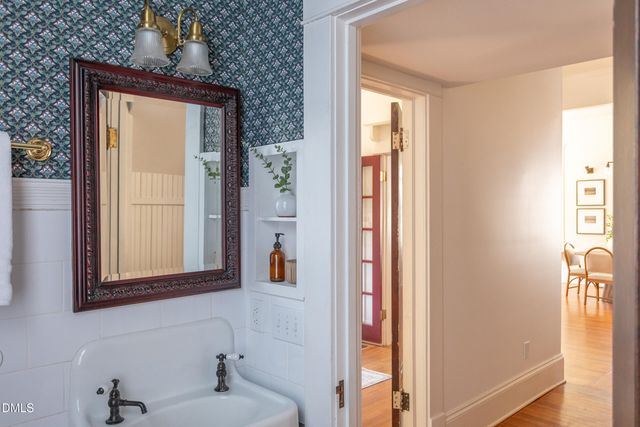 127 Forest Road, Raleigh, NC 27605