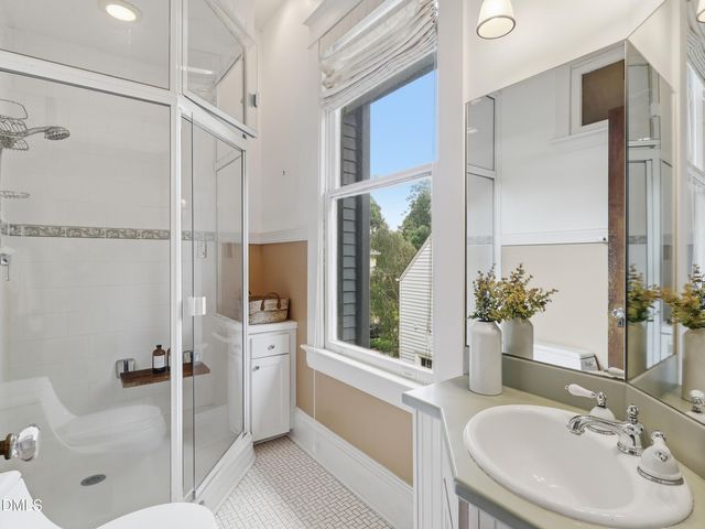 127 Forest Road, Raleigh, NC 27605