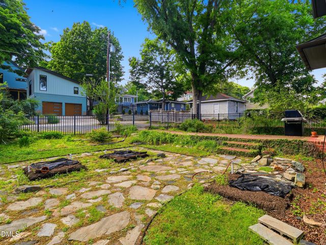 127 Forest Road, Raleigh, NC 27605