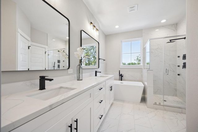 807 Martin Street D, Houston, TX 77018