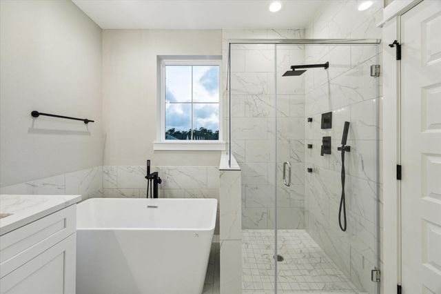 807 Martin Street D, Houston, TX 77018