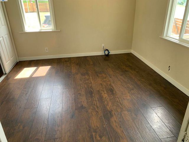 9380 Thermal St., Oakland, CA 94605