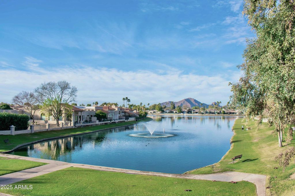 Image 28 of property listing at 8401 N 84TH Place, Scottsdale, AZ 85258